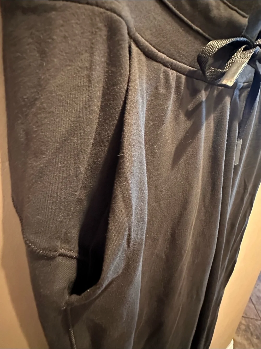 Lululemon Black Adapted State High Rise Athletic Jogger Pants Womens Size 4